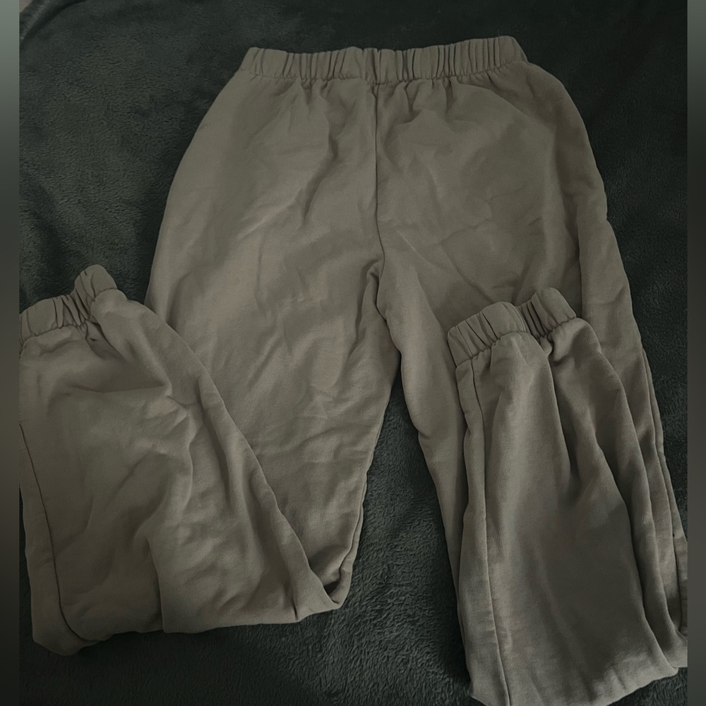 Rosa sweatpants in color taupe